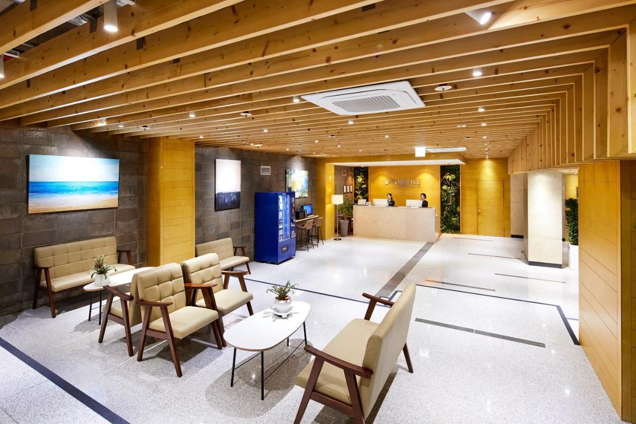 Bridge Residence Hotel Согвипхо Экстерьер фото